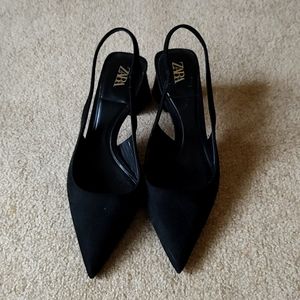 Black Zara slingbacks with tortoise heel
